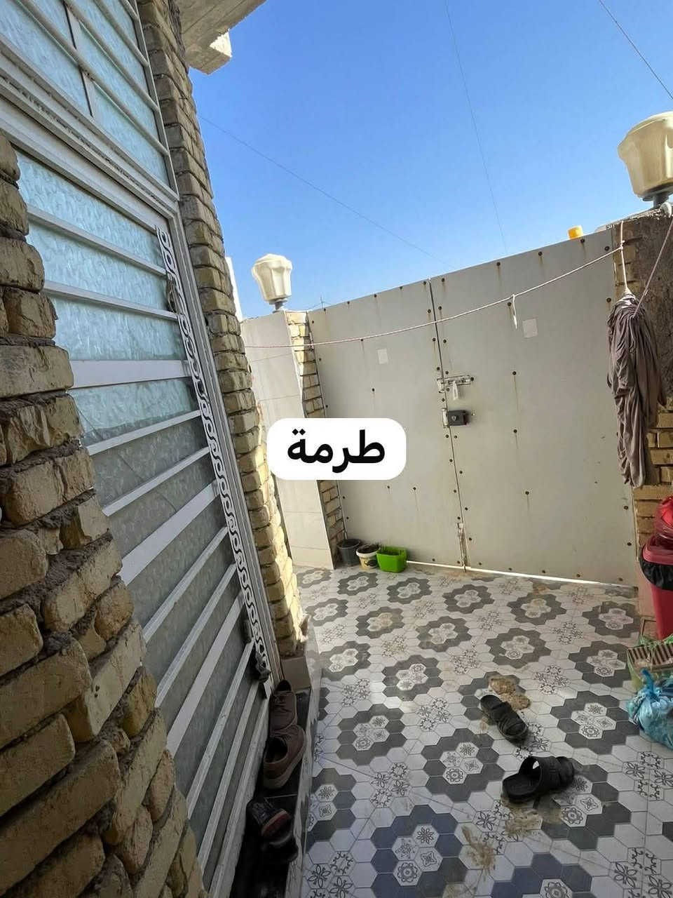 مشتمل 100 متر طولاني بناء حديث 2023
مطلوب اسكان 60 مليون  تسديد شهري 330 

العنوان /زين القوس /حي الحشد كدامه ساحة مربعة جبيرة 

التحويل يتم عن طريق عقد محكمة لان البيت مناصفة

السعر 40 وبي مجال


**إذا كنت صاحب هذا الإعلان وتريد حذفه لأي سبب، رجاءا أرسل رسالة إلى الدعم الفني**