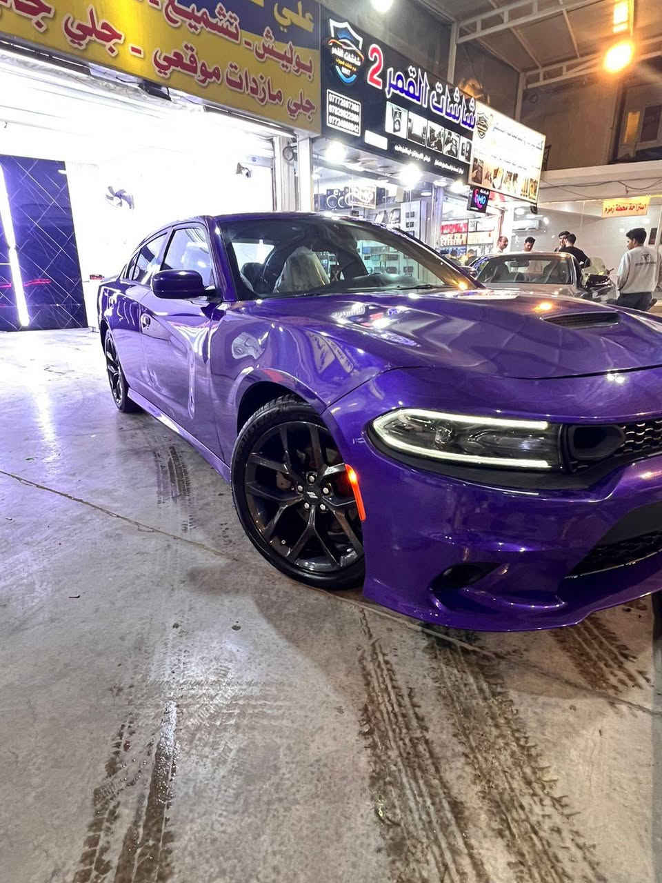 سلام عليكم شباب جارجر مديل 16مرمز  19 ألون مميز بنفسجي 💜 سياره فول عده الفتحه بيهه كلين فقط وبنيد محدث سعر مناسب جدا عندي ظرف السعر150 وبيها مجال *********** لاتصال مكان بغداد ال كاظميه
