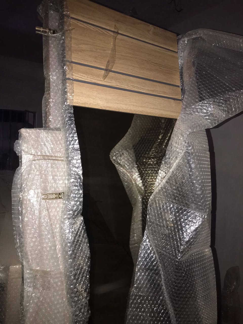 غرف نوم تركي شبابي ماركه معروفه تصفية بضاعه اخر 3 قطع جديد غير مستخدم السعرالغرفه 500 مجال بصيط العنوان الكامل
#مجمع_بلاش_للاثاث
(#بالة_وجديد) 
#واسط_قضاء_النعمانية
#قرب_اعدادية_الزراعة 
#او_قرب_سيطرة_تقاطع_حجام
اي استفسار موبايل 
او مراسله خاص  الصفحة 
📞📞 
***********
***********
***********
