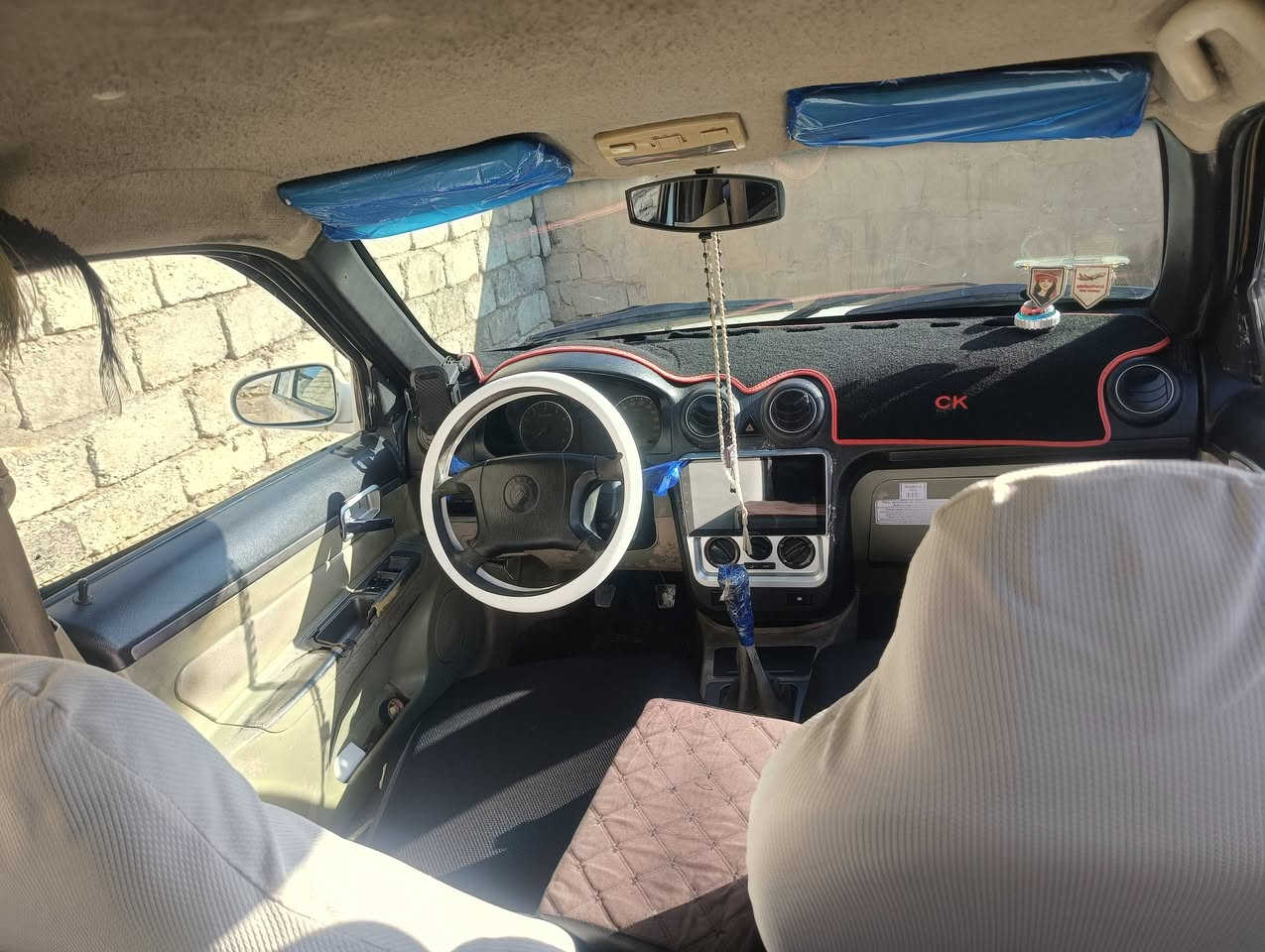 السلامً وعليكم سيكي للبيع موديل 2012 كير مكينه شرط تبريد بس غاز  طخم وره كدام جديد طخم تايات جديد  باتري جديد تدفىه نار. السياره نضيفه  مكاني موصل تلرمان  ابيه جملغ وباب السايق  امبدلات . كربون بنزين بيه   اتصل على ***********...***********.. . السعر 42 وبيه مجال
