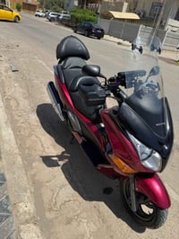 سلفر ونج 400GT مكفوله جديده بعدها  ماشيه 27الف جامه قطعتين  سستم كامرا...