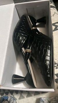 حذاء نسائي • مقاس ٤٠ • توصيل