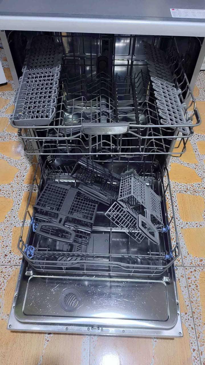 غساله صحون ماركه LG كوري الاصلي انفيرتر 3 مرشات نظافه ١٠٠٪ أربيل, العراق


**إذا كنت صاحب هذا الإعلان وتريد حذفه لأي سبب، رجاءا أرسل رسالة إلى الدعم الفني**