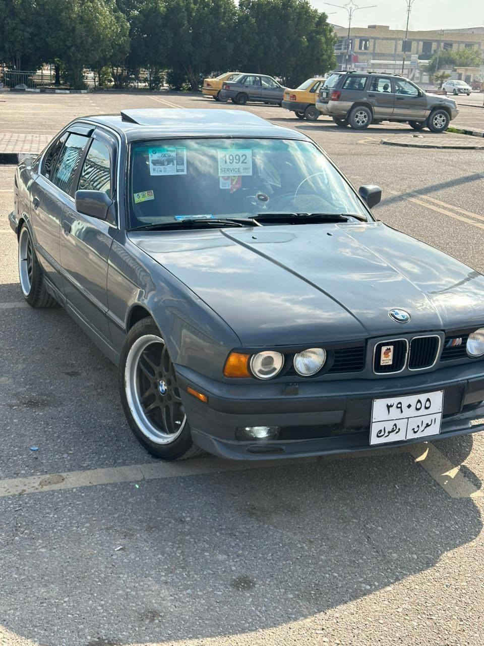 سياره بي ام دبليو موديل ٩٢ جاهزه من كير ومحرك و تبريد و حداديه و كهربائيات كلها شغاله رقمها دهوك سنويه نافذه بال ٢٠٢١ راعيها موجود يريد تحويل بيها وكاله السياره
لونها اسمنتي 
العنوان العماره 
السعر ٥٥ $ 
الاتصال عل الرقم ***********
