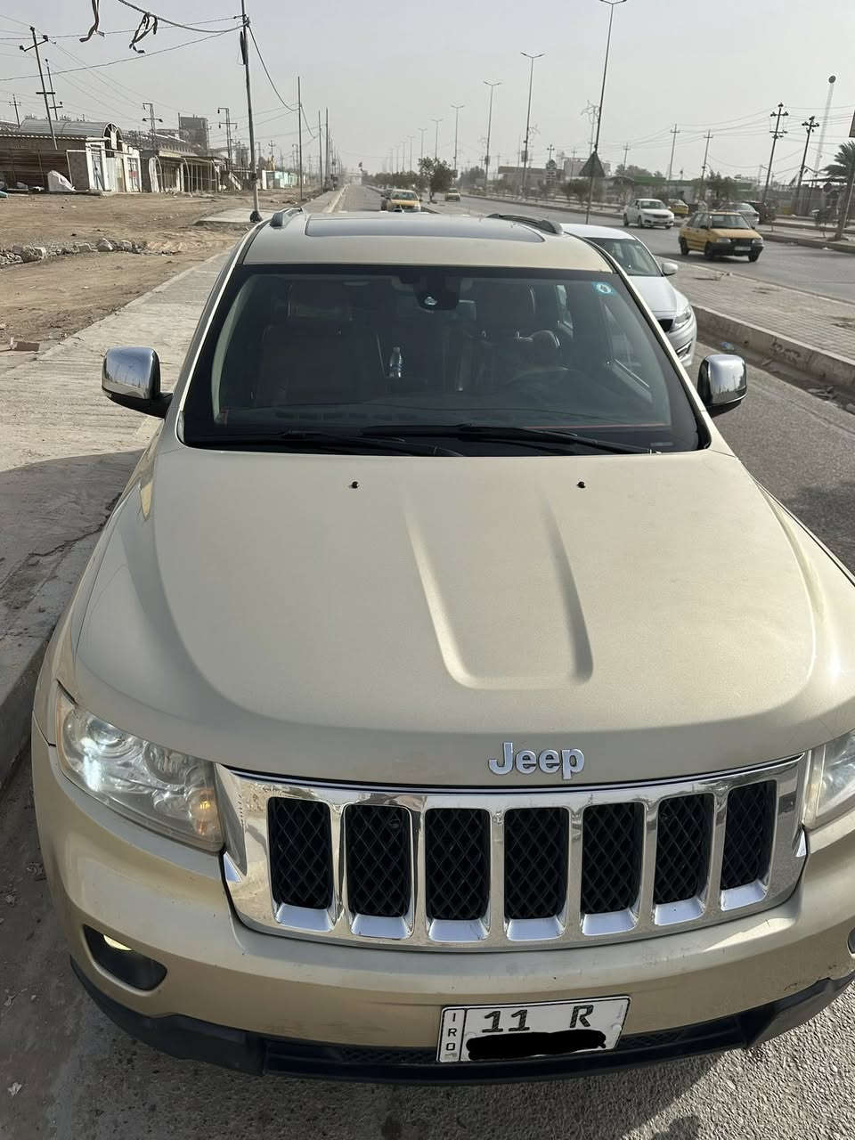 السلام عليكم جيب لاريدو اوفرلاند 2012 فول مواصفات سيارة ستيراد خاص كفالة عامة شرط حتى الدعاميات من صبغ والتبديل والبارد سيارة جديدة كلش على وضع الشركة ماشية 78 حقيقي رقمه بغداد إنكليزي باسمي السعر 143وماعتقد اكو كفالة بهيج سعر مكانه الديوانية 
الاستفسار الاتصال ***********مواصفات السيارة 

بنرامة فتحتين +محرك 5700كسر فلين هيمي 
بصمة +تشغيل عن بعد 
كشنات جلد +تدفئة تبريد بلكشنات +كشنين كهربائي 
مري قلاب علبك +اشاير بلمري 
جنطة كهربائية +بردة خلفية 
حساس خلفي +كامرة خلفية 
لايت زنون عدسة بلادي 
كشن خزن +ستيرن كهربائي سيارة 🚘 فوول اوفرلاند وبرغي نقص مابيه
