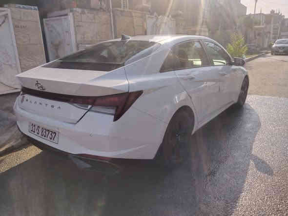 السلام عليكم 
للبيع او المراوس 
النترا موديل 2021 وارد كندي 
مكينه 2000 دوش مكفوله
كير مكفول
رقم بغداد الجديد باسمي 
هزه جديده
فول مواصفات عدا الجلد والكشنات مو كهرباء
تشغيل عن بعد
شاشه وكاميرا خلفيه
فتحه سلايت
3 انظمه قياده 
بصمه ابواب 
بصمه تشغيل
لد ترحيب باليدات
قياده ذاتيه
تحديد مسار
رادارات
تدفئه بالكشنات
مانع انزلاق
توقف ذاتي
حساسات امامي وخلفي
بيه صبغ جاملغ امامي وجاملغ خلفي والمسطره الخلفيه مال الصندوك والسونار موجود بالصور
ويل كب وتخم تاير جديد وباتري جديد
صدر امامي وخلفي جديد
السعر 152 ورقه وبيه مجال بسيط
مكاني بغداد الصليخ او الاعظميه
((***********)) بغداد
