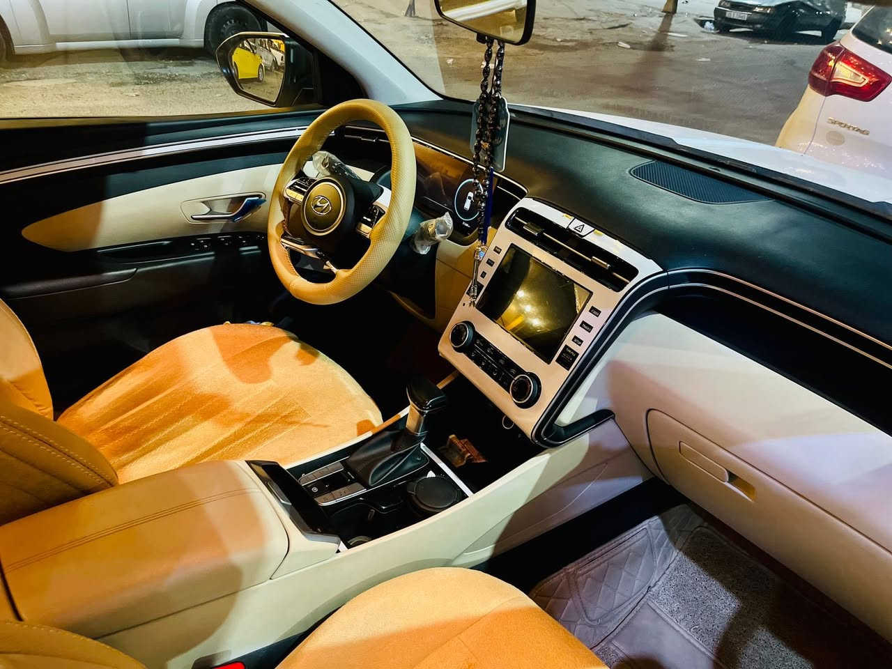 سلام عليكم

اللهم صل على محمد وال محمد 
توسان للبيع موديل 2024 خليجي 
سياره مكفوله كفاله عامه بعده ع وضع شركه ماشيه 31 الف 

مواصفات 

يدات ابواب ترحيب 

تدفئة كشنات 

اوتو هولد

مانع انزلاق

تشغيل على بعد

جنطة كهرباء 

هاند بريك كهرباء 

كشنات كهرباء 

تبريد لمس 

سياقة ذاتية 

تحديد مسار 

رادارات امامي و خلفي 

مودات قيادة

تشغيل واطفاء ذاتي عند الوقف
 فول موصفات 

مكان السيارة بغداد 

التواصل  واتساب او اتصال  

رقم الهاتف ‭***********
