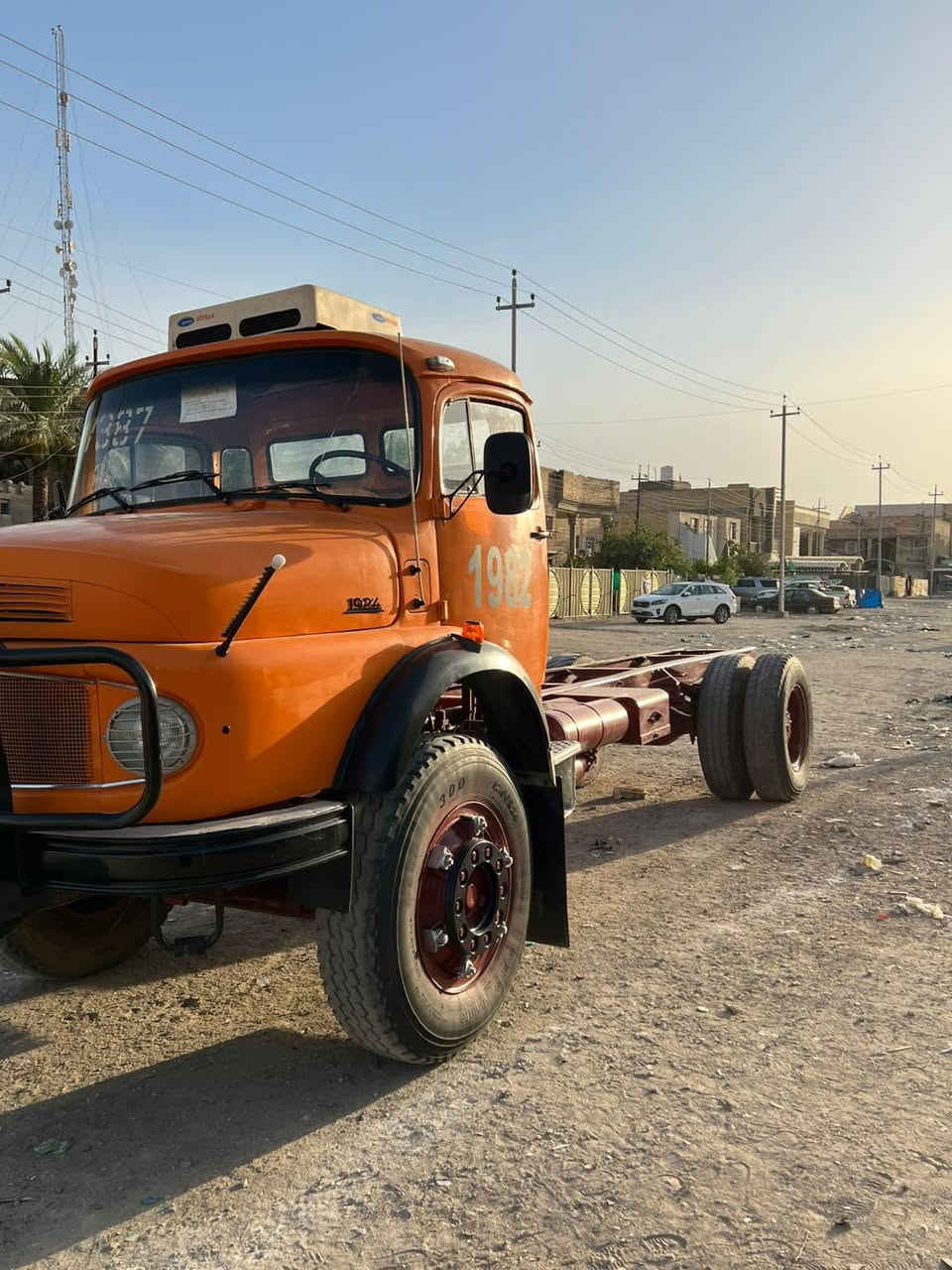 سلام عليكم اقجم موديل 1982 مكينا55كير111اكسن جيف تك طويله اصل شرط التحويل سياره جاهزه مكانه الناصريه سعره اتصل وتدلل ‭***********‬او ***********
