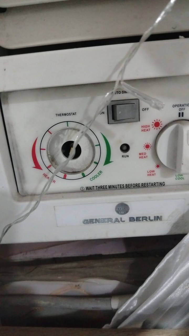 سلام عليكم مكيف جنرال طنين تدفئه وتبريد فول جديد سعره 200بي مجال الاستفسار خاص او تصال ***********
