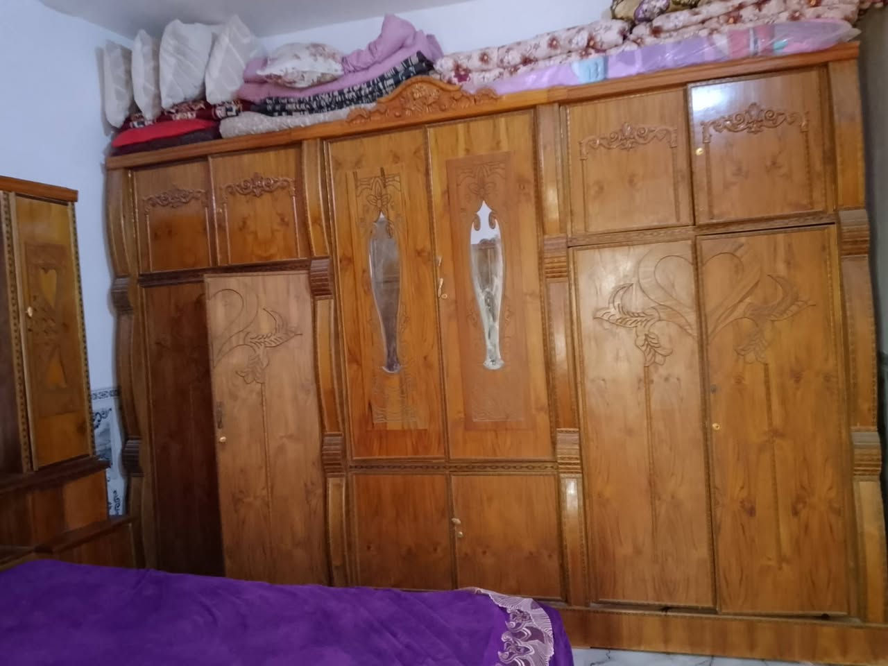 سلام عليكم غرفه البيع قيم وخذ بلاش
مكان ديوانيه رقم ***********
