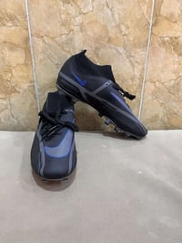 حذاء • جديد • قياس ٤٠