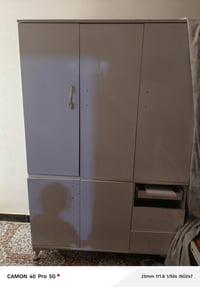 كنتور • ميز مرايه