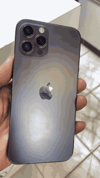 للبيع ايفون 12برو ماكس دبل شريحه ذاكره ٢٥٦ بطاريه ١٠٠ مبدله وشاشه هم مبدله وبصمه الوجه مشكله ومكاني كربلاء السعر ٣٢٠ الف ***********
