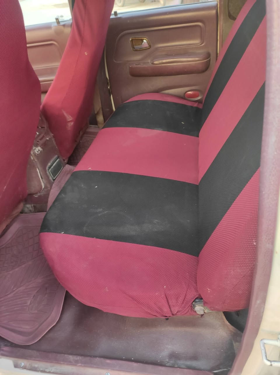 بيكم دير موديل 2011  رقم مثنى//// سياره حلوه وجاهزه من كل  النواحي //// العنوان  الديوانية////***********//// اتصال////
