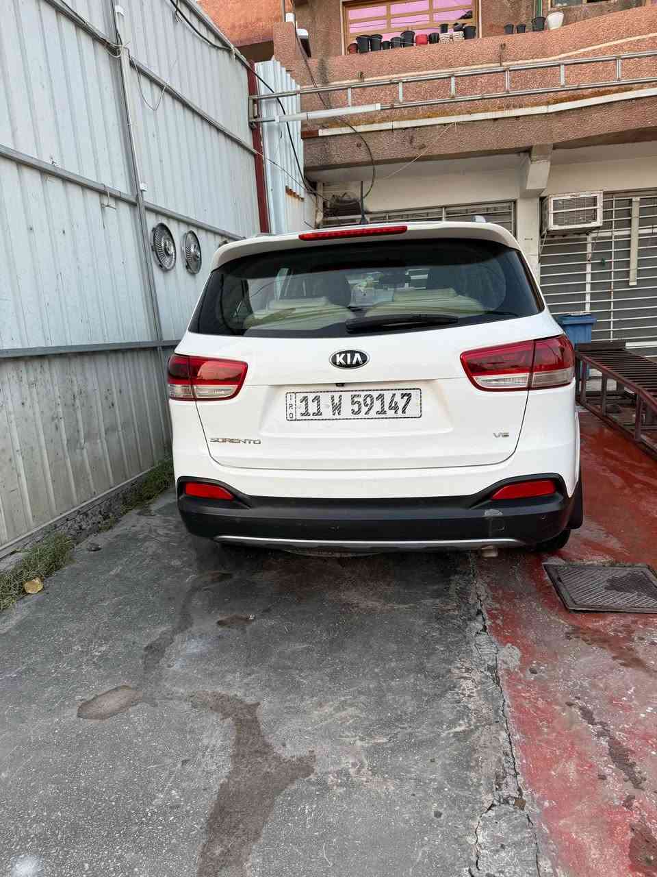 السلام عليكم اخوان وحياكم الله..
سورنتو خليجي 2018 شكل 2020 ا

ماشية 115 الف كيلو...

مواصفاتها معروفة 6 سلندر ..كير 8

مكفولة...كير ..محرك ..حادث..تبديل 0

السيارة جاهزة من كل النواحي..رقم بغداد بأسمي..سنوية لغايه 2031 اتصال او واتساب  ***********
