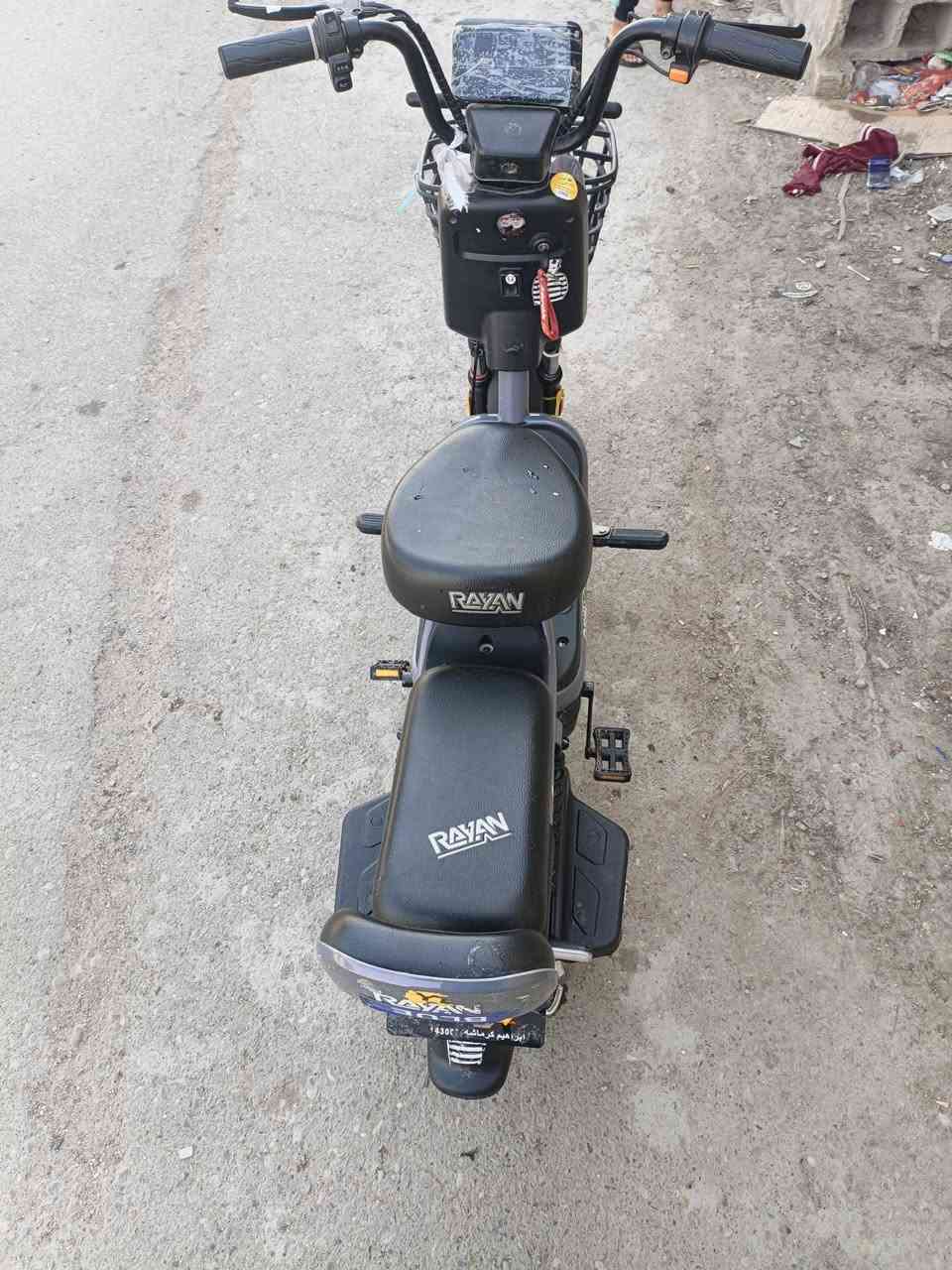 دراجه شحن استعمال شهر جديد العنوان جسرديالى القديم سعر250 ***********

