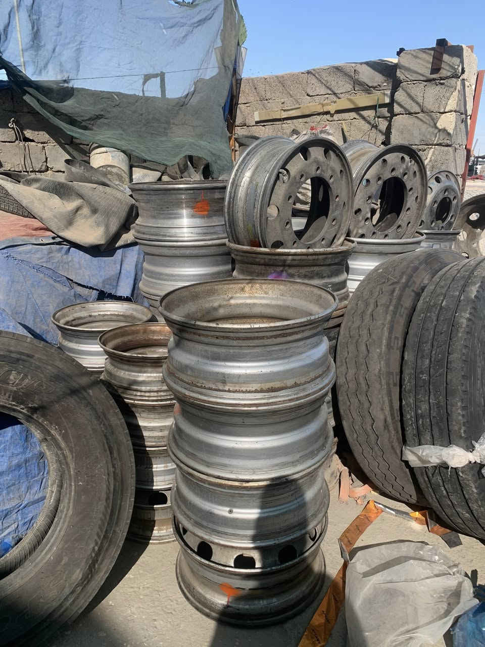 يالله تم وصول وجبه اطارات اوربيه جميع القياسات متوفره المكان ناصري قرب سجن الاصلاح للا ستفسار ***********
