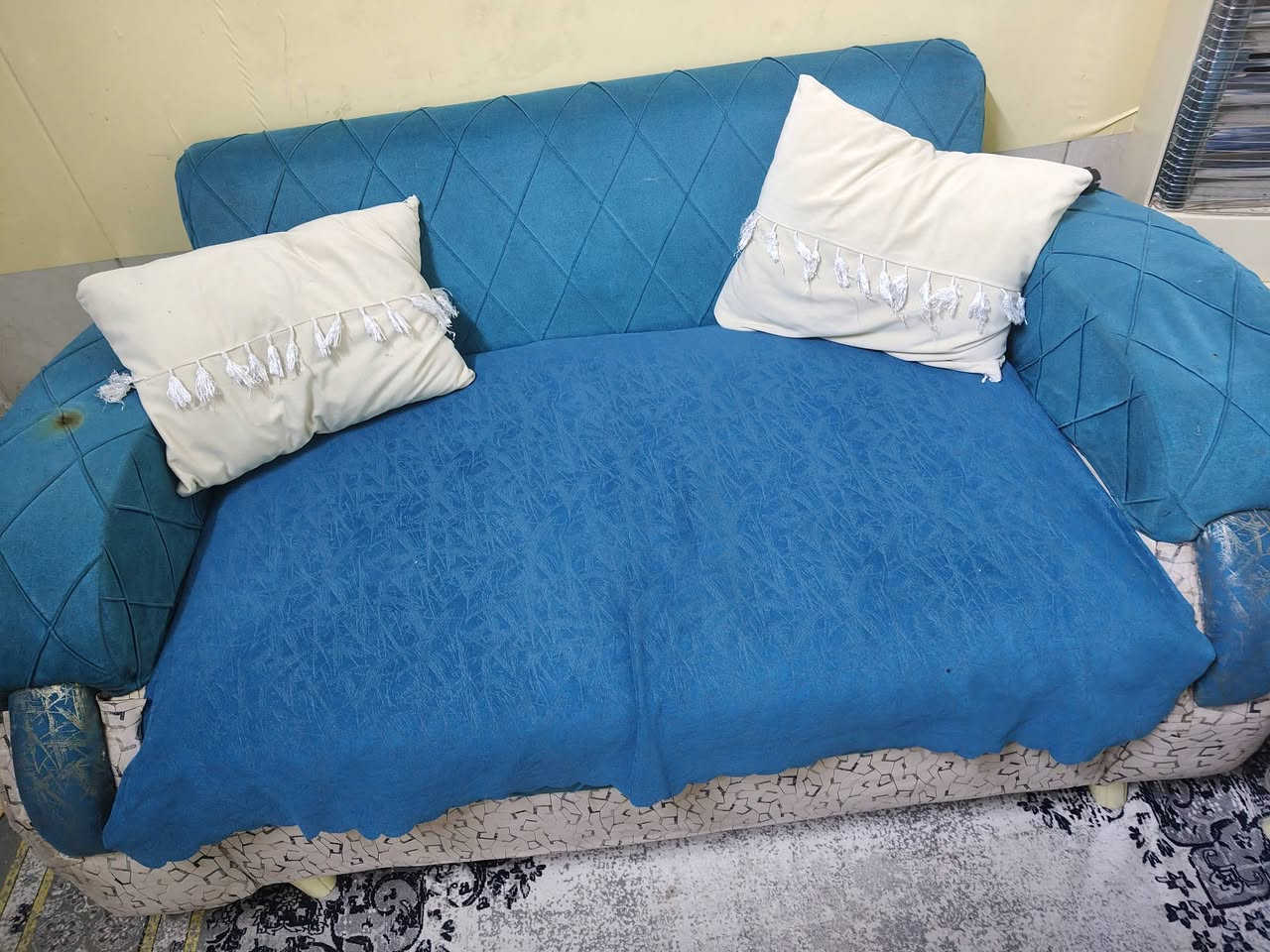 تخم سبع مقاعد للبيع بي ضرر بسيط تكمة مو سوقي  الي يريدة يتفضل خاص


**إذا كنت صاحب هذا الإعلان وتريد حذفه لأي سبب، رجاءا أرسل رسالة إلى الدعم الفني**