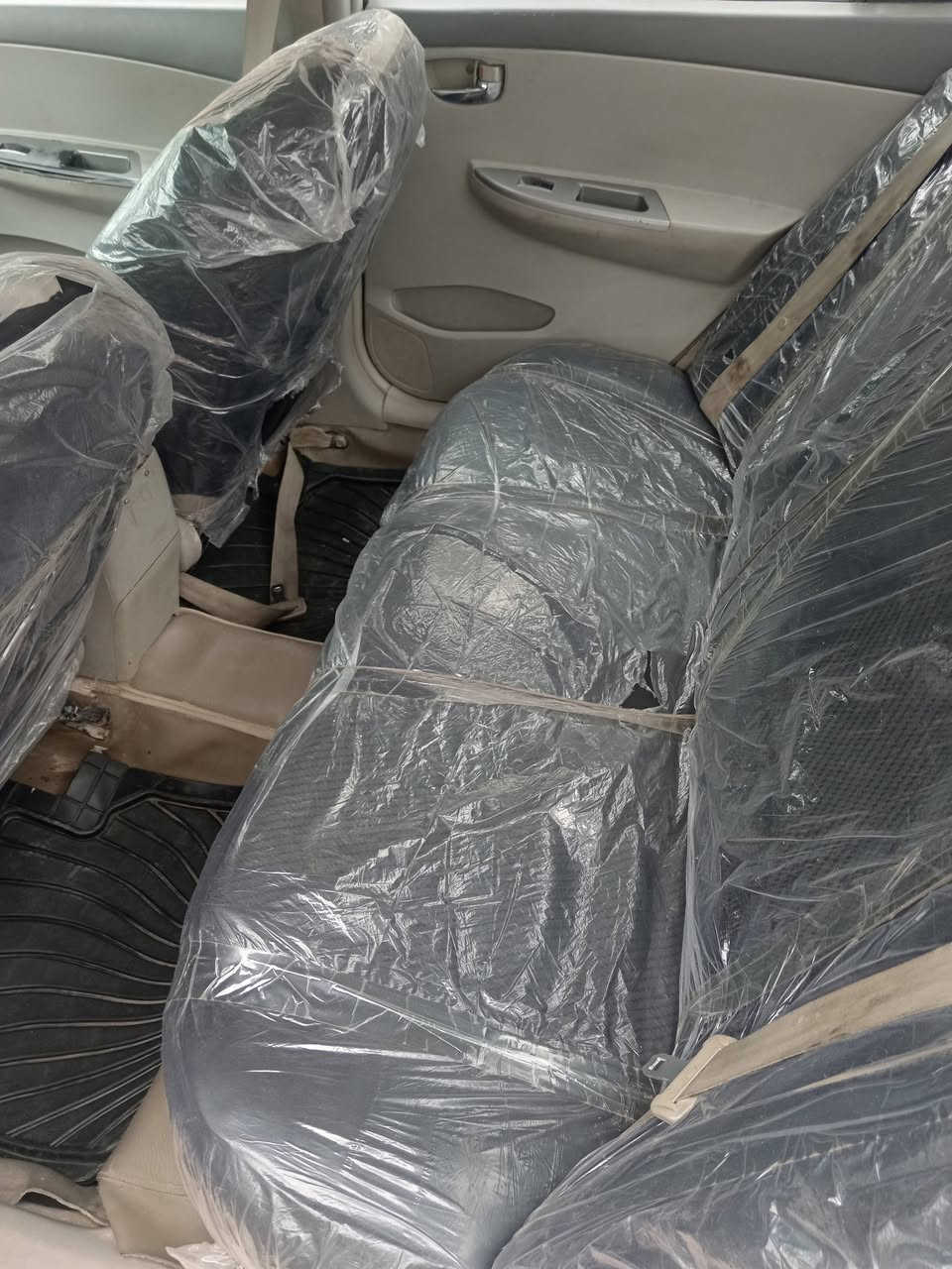 سلام عليكم بي واي دي موديل 13لبيع  كير عادي مكينه هوندا ياباني  كير صدر تخم تاير  جدد رقم بغداد سنويه ل 2028. صياره لا صبغ ولا ضربه فقط بنيد طاير وشويه رصعتين بلقماره بلاديه سياره كلها وصور واضحه سعر 53 اي سفسار ع رقم هاتف *********** مكاني بغداد الحسينيه الراشديه
