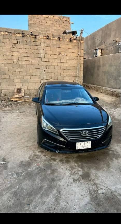 السلام عليكم سوناتا موديل 2016 امريكي حلوه السياره كلش حادث من مريكه بيبان ثنين السايق والخلفي السعر 115 وبيه مجال مكاني شط العرب التنومه  بيع مستعجل الرقم *********** بيع مراوس عادي
