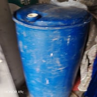 اخوان 100 لتر نفط للبيع اللي يريدهن يتصل على هذا الرقم ويتدلل ٠٧٨١٥٣٠١...