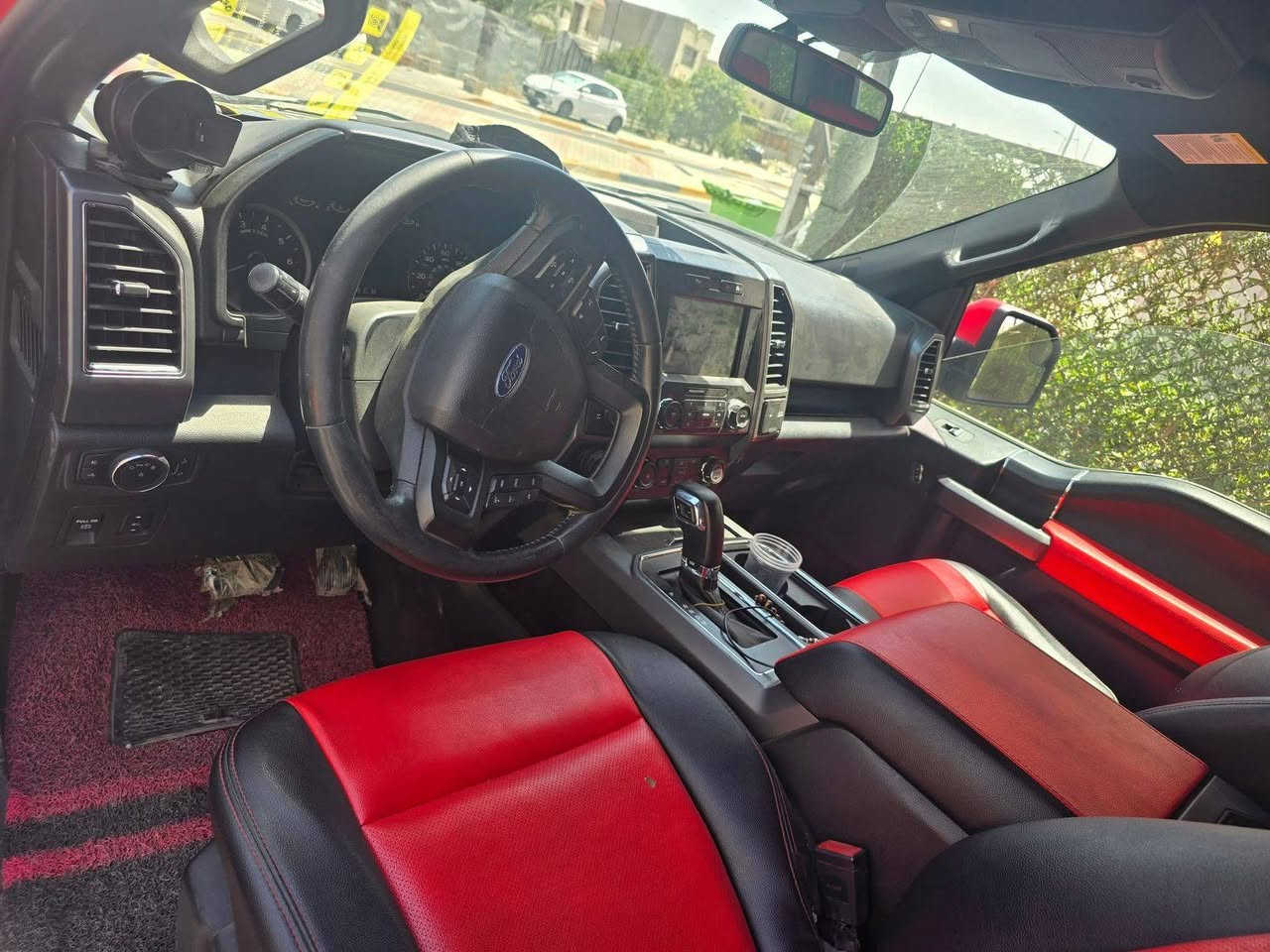 للبيع
فورد f150 
موديل 2020 
رقم بغداد 
ماشيه 1104
8 سلندر
مكينه 5،500
للاستفسار ***********
اني مكلف بنشر
