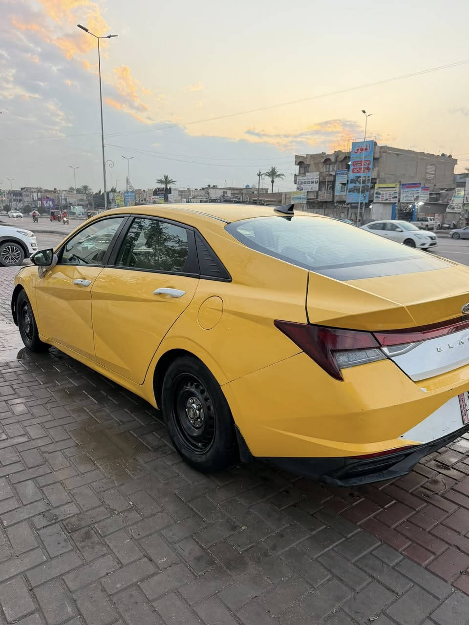 النترا 22 وصور الحادث بلنشر ومواصفاته معروفه
السعر 130 وبيه مجال 
***********
