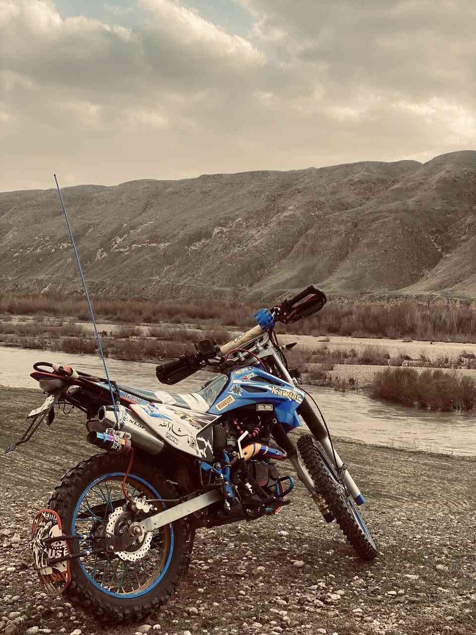 إسلام عليكم قفاز كاويار  2024 باب اول 
كلشي مايعوزو ومحركو ما مفتوح 🔥 
صالنصه رياضي 🔥 
محرك 200 🔥


**إذا كنت صاحب هذا الإعلان وتريد حذفه لأي سبب، رجاءا أرسل رسالة إلى الدعم الفني**