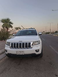 كراند شيروكي لاريدو • ٢٠١٣ • رقم بغداد