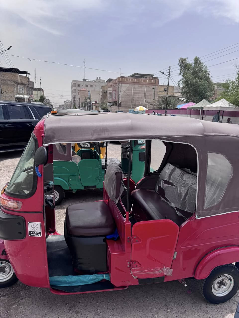 البيع تكتك 22بشهر ل٤كفاله رقم و سنويه رقم نكليزي عامه فقط تجفيت شركه تكتك مامتعوبه سعر ٩١٠٠وبيه مجال  العنوان كرمه علي الطيف ***********
