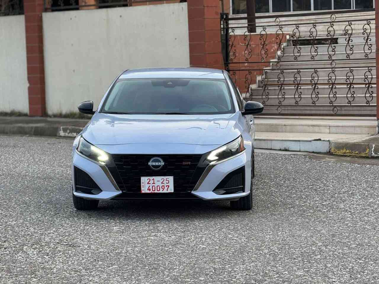 السلام عليكم💣💣💣
للبيع نيسان التيما موديل 2024 اللون المميز / سموك السعر 145$$$ ومجال
السيارة كاتي تترقم شمالي أربيل - دهوك - سليمانية 
مكينه وكير وتبريد كله بشرط وين ماتريد افحص
محرك 2500 المرغوب اربعه سلندر بدون تيربو وبدون دبل اكسل 
مواصفات SR اعلى فئة فول مواصفات 
عدا السلايد 
كشن جلد + كهرباء 
رادار امامي وخلفي وجانبي كله شغال شرط
بوابة راديتر شركة 
بصمه 
ابواب بصمه 
صندوق بصمه
تحديد سرعه
تشغيل عن بعد
حساسات خلفي جانبي كلو شغال شركة
السيارة خير من الله على وضع الشركة 
دينار مصرف مآبيها جاهزة
شاشه وكاميرا
ماشيه 45  ألف 
وبعد بيها مواصفات 
سيارا بيها 4  قطع بغ يعني صبغ بدون نقطة دواخل الشواصي وداخل الأبواب بدون نقطة صبغ
رقم شاصي موجود مع صور
ارباك فقط ستيرن وراجع سستم
سيارا احلى من صور سيارا نظيفه ما بيها مصرف
حجر كزوز بشرط
هاتف ☎️ *********** واتساب موجود 
العنوان عقرة تبعد عن الموصل واربيل مسافة تقريباً ساعة اخي وعزيزي مو شراي لاتراسل واعبر المنشور ؟؟؟
