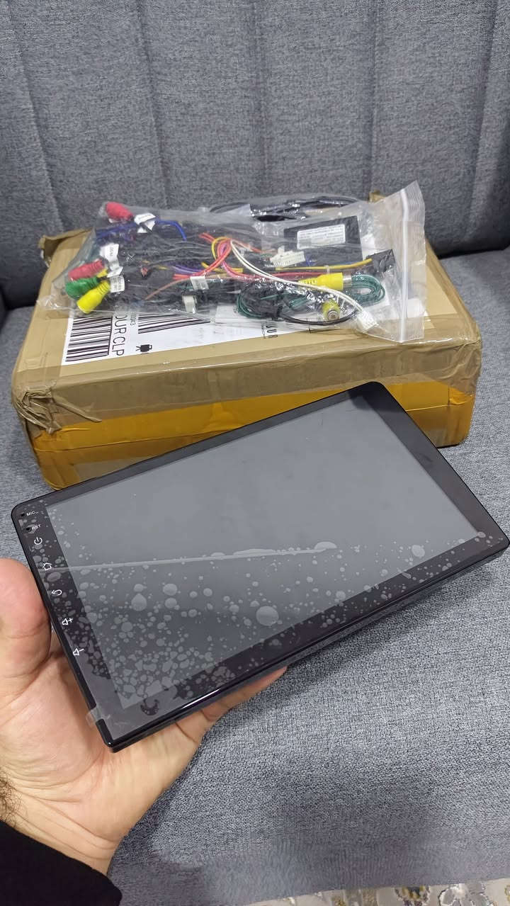 السلام عليكم
 شاشة مال السيارة قياس 9 اينج مال بالة امزون اصلي جديد مامستخدم نضام اندرويد مواصفات كاربلي اوتو واي فاي بلوتوث وجيبي اس فول مواصفات كامل ملحقات وياه 

سعر 70 الف 

توصيل كل محافظات متوفر


**إذا كنت صاحب هذا الإعلان وتريد حذفه لأي سبب، رجاءا أرسل رسالة إلى الدعم الفني**