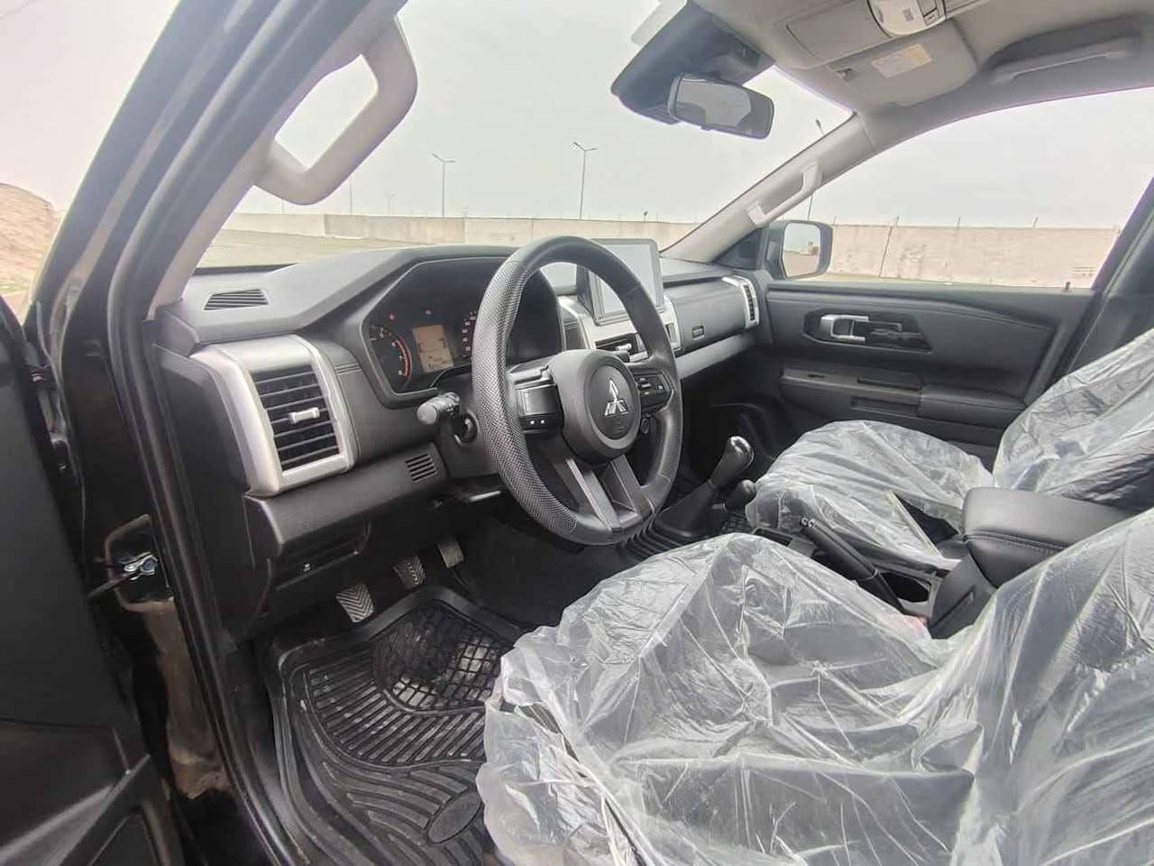 2025
ماشية ٢٠ الف
مكفوله 
كير عادي
محرك بنزين ٢.٤
فور ويل
قطعتين تبريد
شاشة كركوك, العراق


**إذا كنت صاحب هذا الإعلان وتريد حذفه لأي سبب، رجاءا أرسل رسالة إلى الدعم الفني**