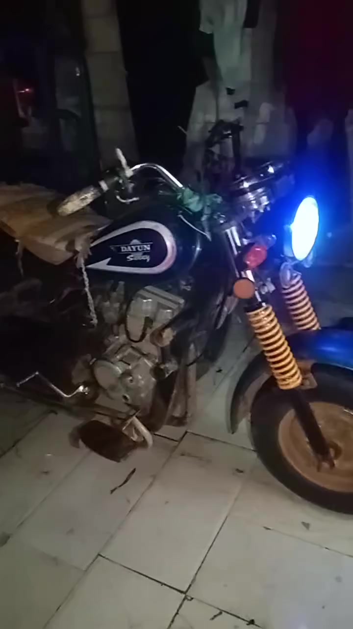 ستوته دايوان البيع مديل 2020 اوراقه كامله بس لايحهن ماي ستوته مكفوله سعرها 1700 وبيه  مجال  ***********
