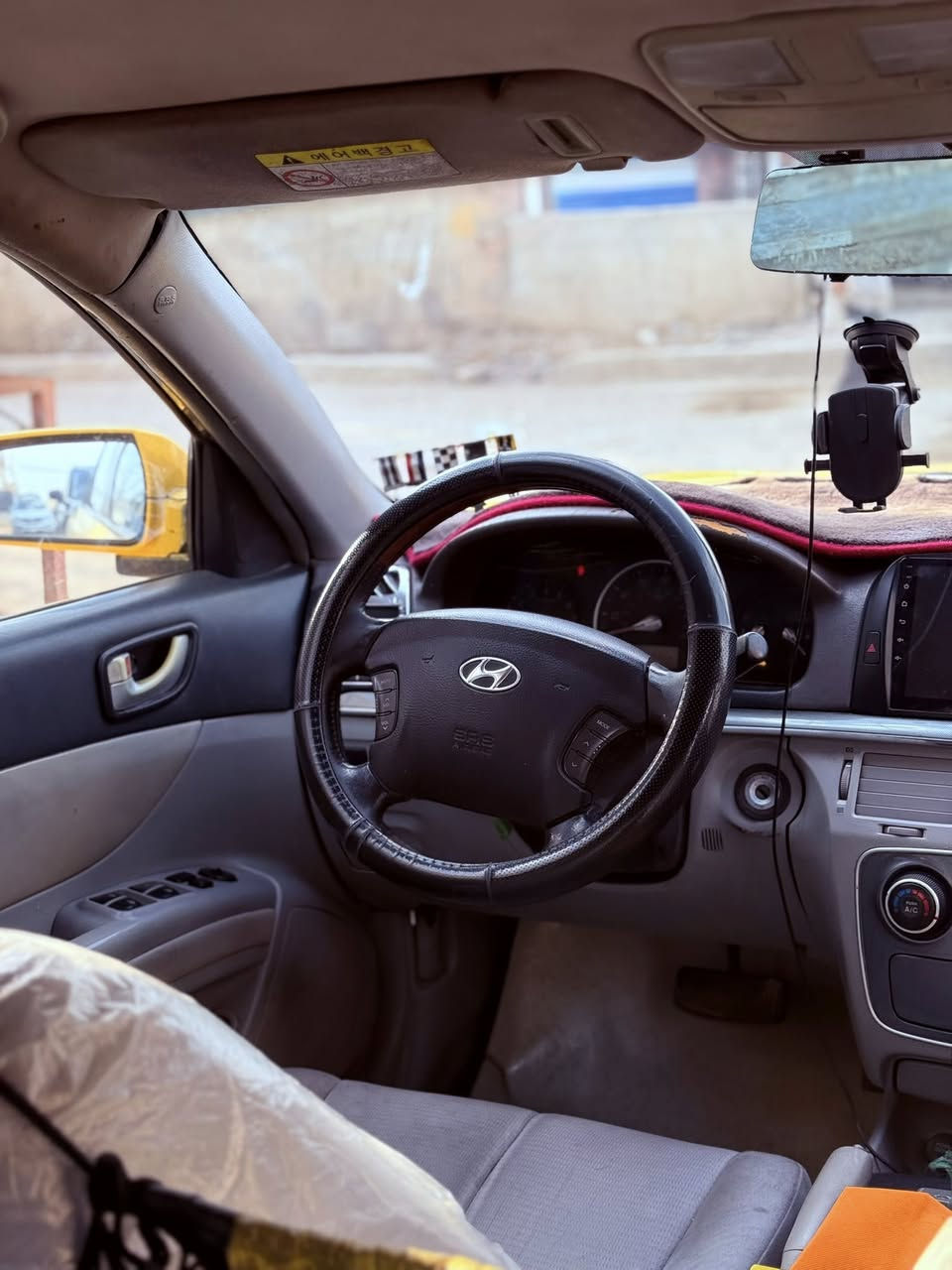 سلام عليكم سوناتا موديل 2008 بيع رقم بغداد بيني تحويل مباشر بيه تبديل جاملغ ايسر سيارة جاهزة تعمير جديد كلشي *********** بغداد حي اور سعر 80 بيه مجال طيبين
