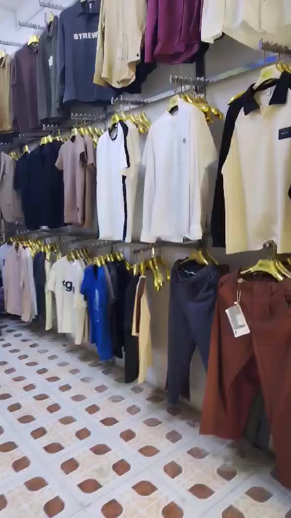 السلام عليكم
تصفية محل. تفيد أصحاب المحلات الملابس. الي علئ باب الله.
بنطلون كؤبأيي عدد تقريب ٤٠ قطعة
تشيرتات نص ردن
تيشيرت ردن
تراك بنطلون جميع الوان والقياسات متوفره
تراك سود
العدد تقريب فوك ٣٠٠ قطعة
الي تفيدة اني بخدمتة
اخوان تصفية البيع جملة لصحاب المحلات شي يشيل شي
المحل بسوك من جهة فلكة حميدة


**إذا كنت صاحب هذا الإعلان وتريد حذفه لأي سبب، رجاءا أرسل رسالة إلى الدعم الفني**