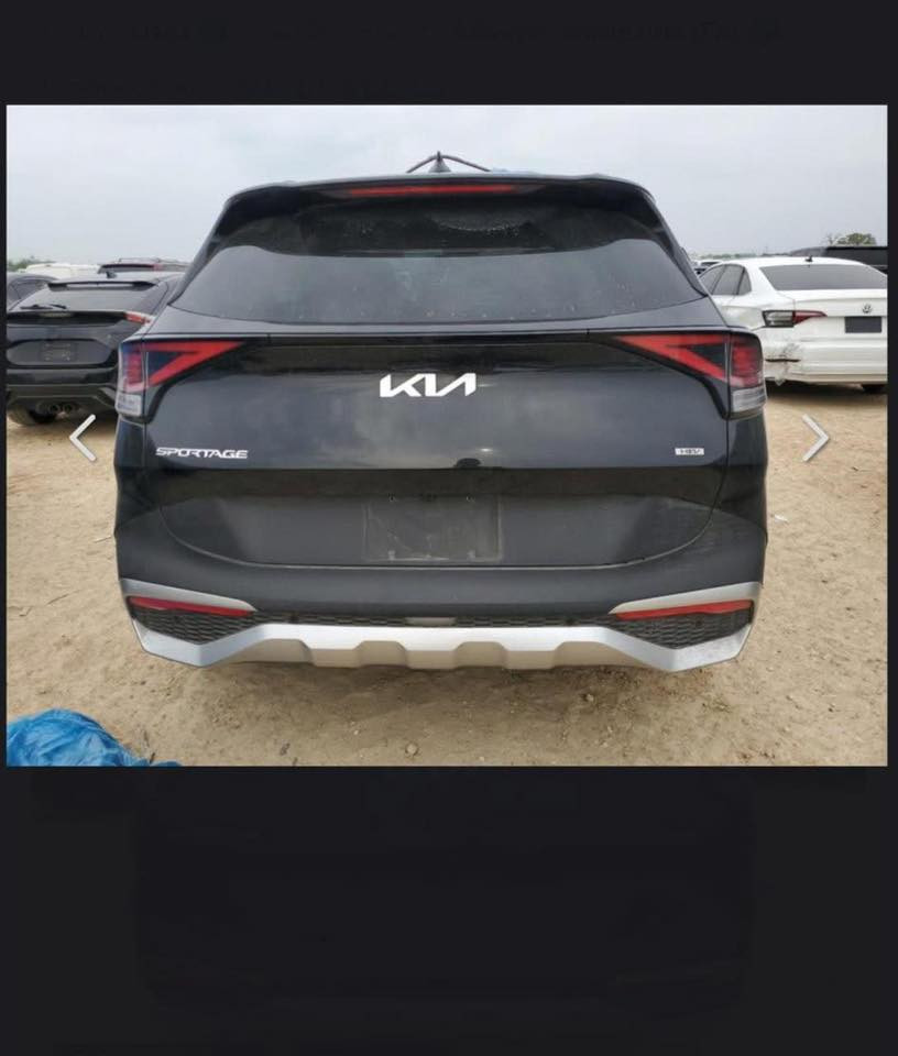 سلام عليكم كيا سبورتج هايبرد البيع موديل 23
بصمه تشغيل 
بليرامه عله طول سياره
كير ماوس
كشنات تدفئه
كشن سائق كهربائي 
تحكم ستيرن 
توقف ذاتي 
سياد بريك دكمه 
حساس امامي خلفي
جنطه شفط 
شارت ترحيب 
فور ويل 
شاشه كبيره 
كار بلي 
ويل كب 18
لايت زنون 
ماشيه 53ميل 
سياره بيه شبر بل بنيد ورصعات خفيفه 
صور الحادث معه الصور 
السعر 193وبيه مجال 
مكان سياره بغداد المدينه الصدر 
رقم الهاتف ***********
رقم الهاتف ‭0770 887 1545
