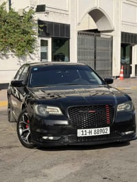 كرايسلر c300 موديل 2018    سنوية بأسمي رقم بغداد  السياره جاملغين الخل...