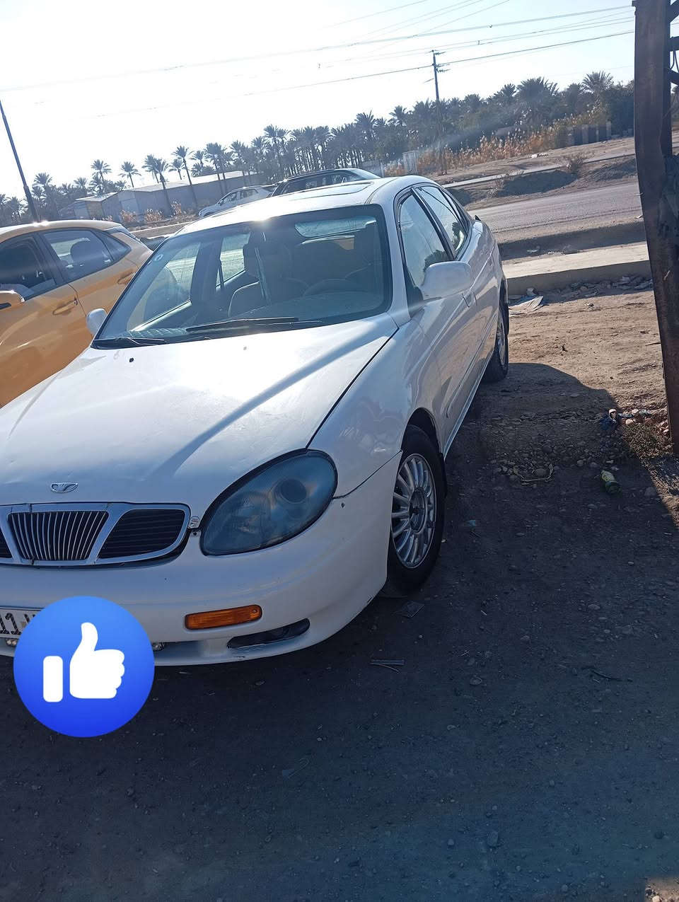 سياره لكنزة للبيع موديل 99السعر (50)الأضرار الي بيها جاملغ وباب خلفي صبغ وسياره كامله من كلها تبريد شغال محرك (2000)رقم الهاتف *********** و***********
