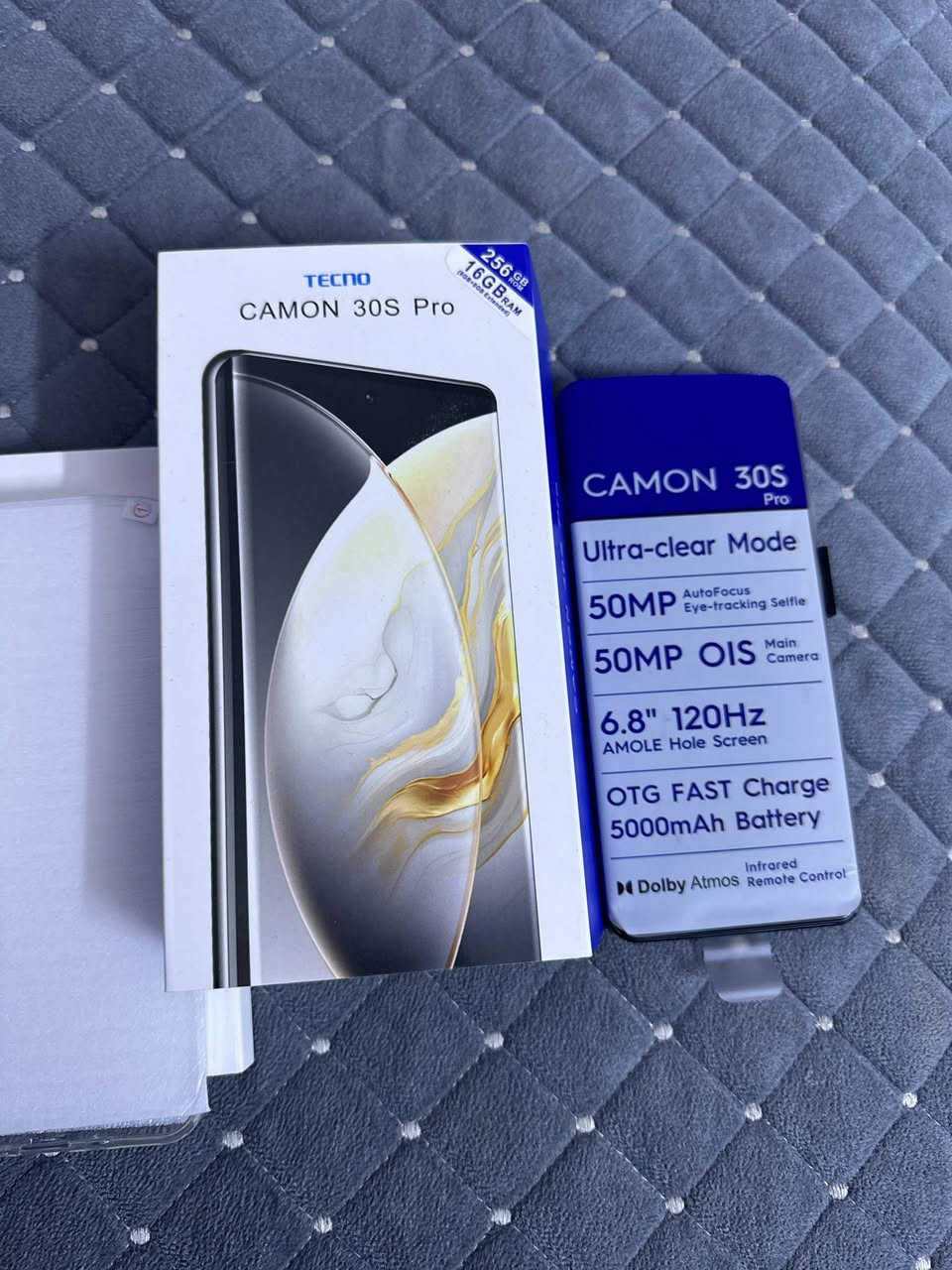 تليفون كومون s30برو فيتنامي الله شاهد تليفون يخبل اي نقص مابي ذاكره 256 السعر ب75$الف وبي مجال مكاني بغداد الرقم ***********
