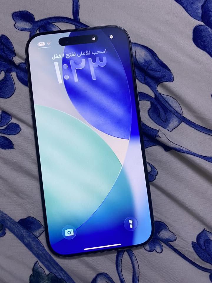 السلام عليكم

ايفون Air

٢٥٦ شريحة الكترونية 

عدد دورات الشحن ١ 

الجهاز اخو الجديد فقط مفتوح من الكارتونة 

السعر ١٣٢٥ بي مجال بسيط 

المكان بغداد

***********
