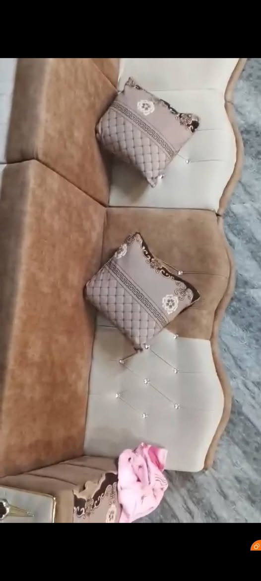 ديوان ٧ متر عراقي للبيع مستعمل شهر السعر 200 الف 
عنوان موصل سومر


**إذا كنت صاحب هذا الإعلان وتريد حذفه لأي سبب، رجاءا أرسل رسالة إلى الدعم الفني**