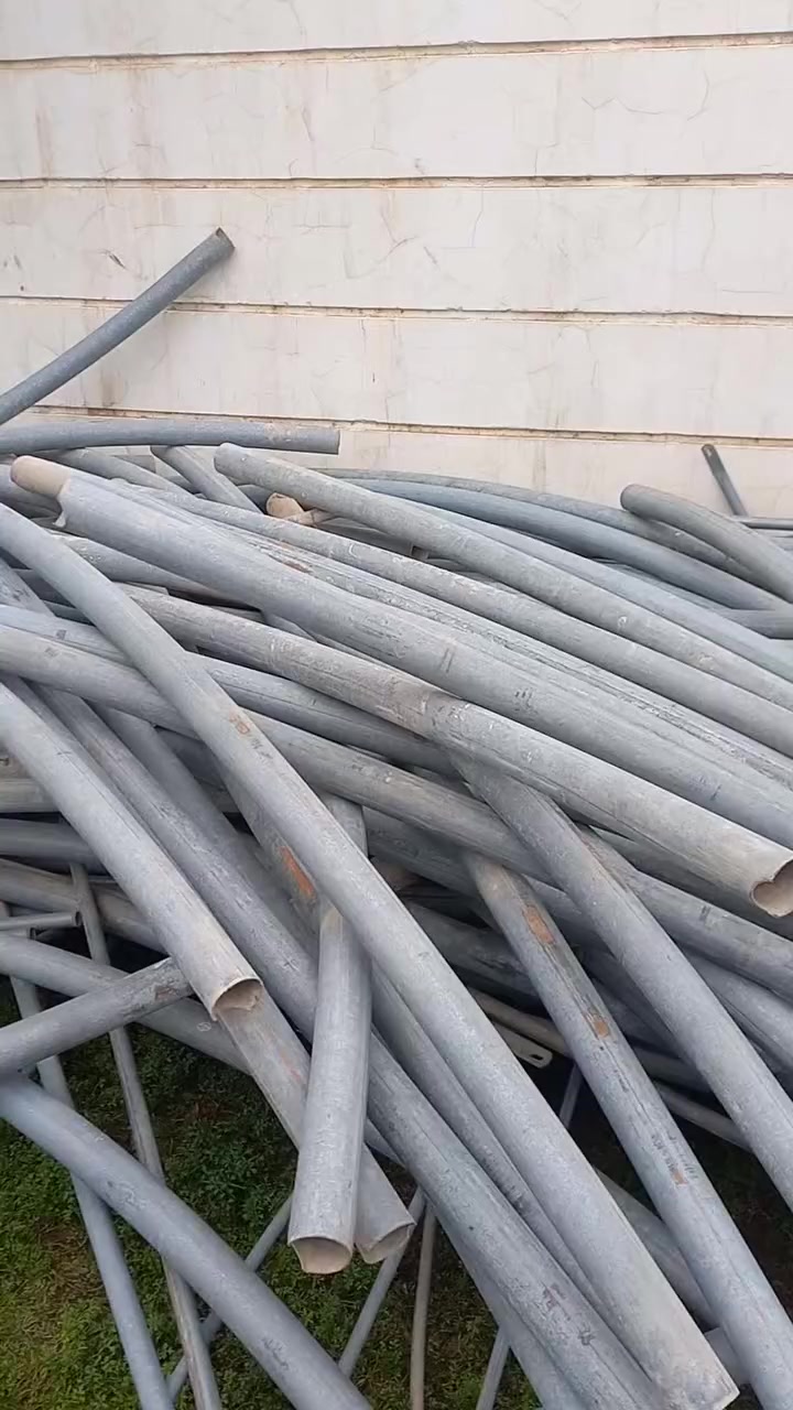 للبيع بيت بلاستيكي اردني دبانه مع كافت ملتلزماته مع٢٥٠صيخ حنايه المراجه
مكتب المتوكل للعقار مقابل حي الجامعه رقم ***********
