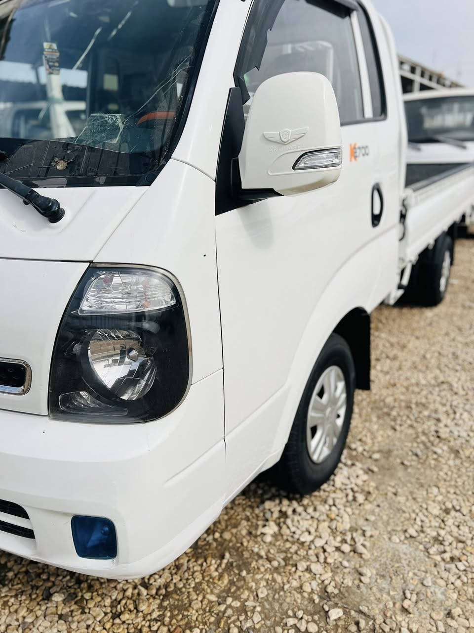 سلام عليكم 
للبيع او المراوس كيا 2020 وجه القديم سياره جديده مكفوله كفاله عامه من كلشي حداديه جديده محرك ما مفتوح تبريد ثلج
رقم بابل باسمي تحويل مباشر الاستفسار ***********
