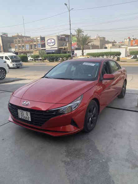 السلام عليكم النتره موديل 23 بدون حادث عطل ميكانيك ظاغطة الزنجيل مكفوله كفاله عامه السياره بصمه تشغيل عن بعد رادار امامي وخلفي توقف ذاتي نقطه عمياء
ثلاث انظمه قياده 
السعر 165 
العنوان البلديات 
الهاتف ***********
