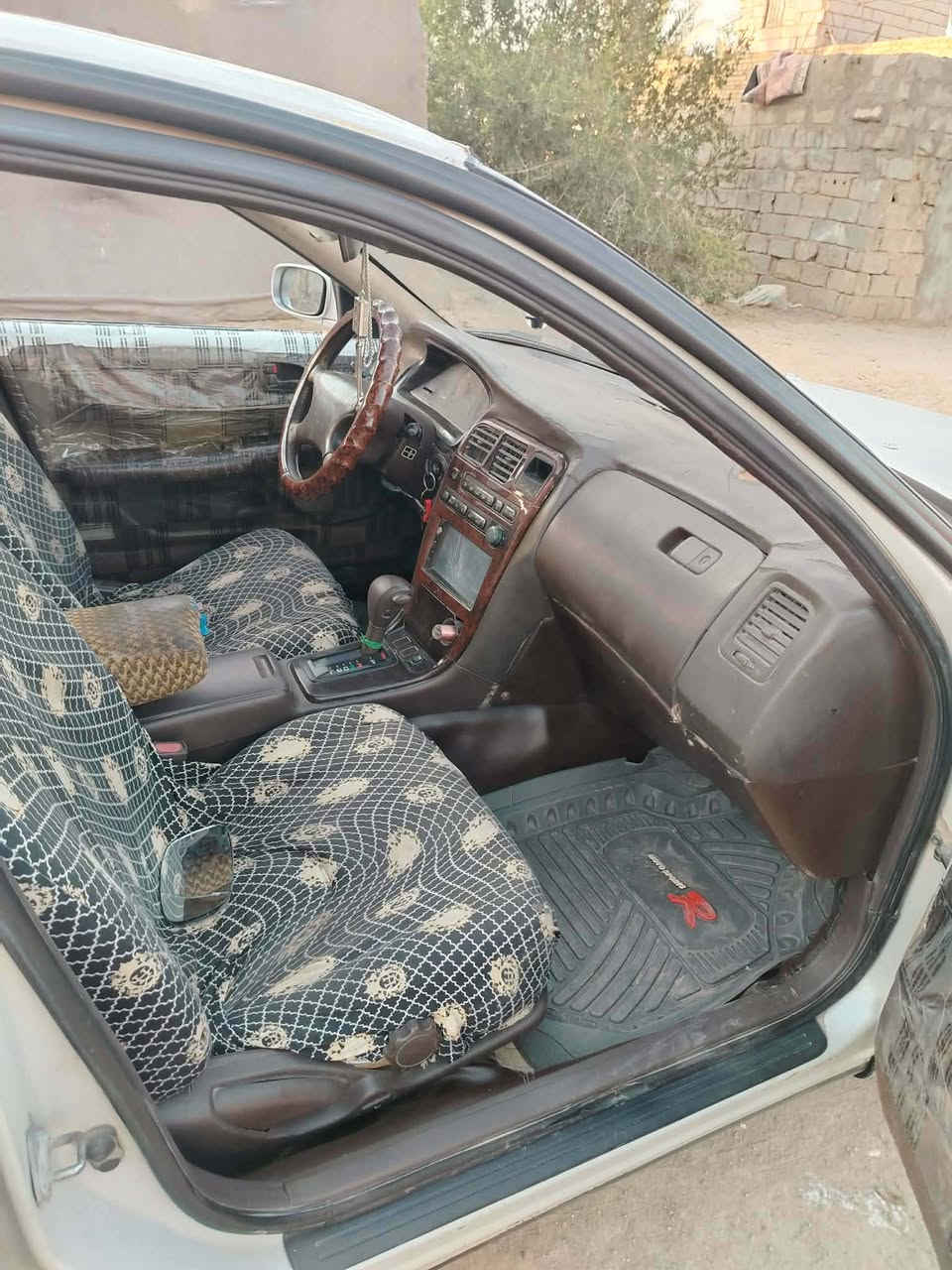 سلام عليكم سياره كرسته موديل 93 مكفوله كفاله عامه من كلشي لسياره جاهزه مكينه كير وحداديه خير من الله مكينه ونجي تخم تاير جدد تبريد ثلج رقم انكليزي 
سعر 63 وبيه مجال
مكلف بل نشر غير متواجد ع فيس 
الاستفسار 
***********
