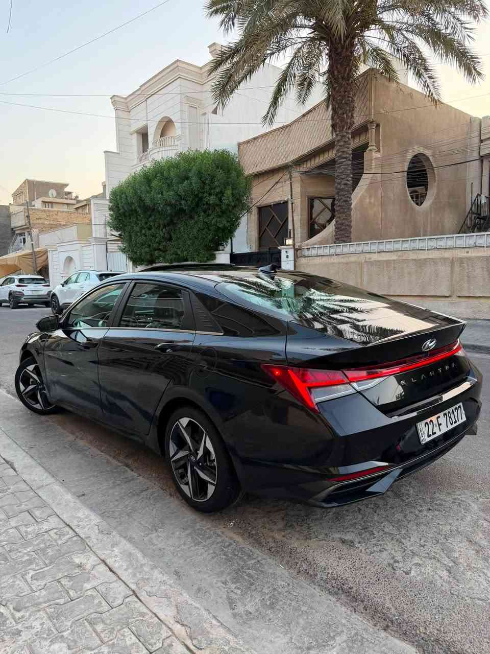 السلام عليكم 
هونداي النترا موديل 2021 شكل 24 وارد أمريكي مكينة 2000 دوش على وضع الشركة ممفتوحة سيارة فول مواصفات بصمة تشغيل بصمة أبواب تشغيل عن بعد تحكم ستيرن شاشة كاميرا رادار امامي خلفي جانبي توقف ذاتي تحديد مسار سلايت بالقمارة تبريد بيانو شاشة لمس صندوق بصمة ثلاث أنظمة قيادة نظام ترحيب لد امامي باك لايت خلفي لد كشن كهرباء هيتر بالكشن ويل كب كروم سايد بيرك بصمة وبعد بيه هواي مواصفات فول الفول لمتت اعلى فئة سيارة احلة من الصور مكينة كير صدر تبريد تخم تاير باتري كله جديد على وضع الشركة بالعافية عل ياخذها سيارة جديدة حادث ميركا جاملغ والباقي مكفول ليبل واحد صور الحادث مرفقة مع المنشور رقم أربيل سنوية ورقم وهزة جدد ثاني يوم تحويل مكان السيارة بغداد الاعظمية سعر 142 وبيه مجال رقم موبايل ***********
