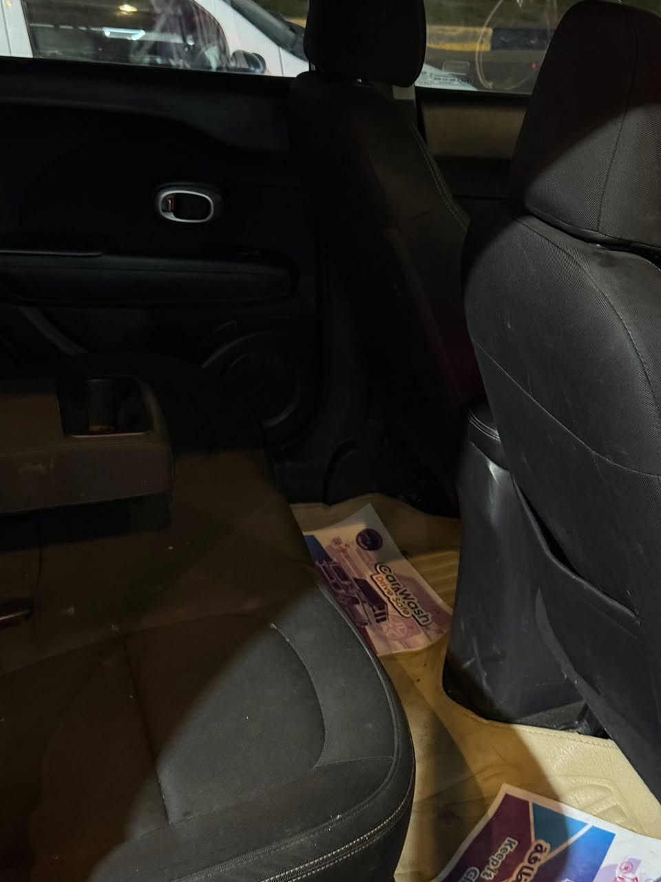 ✅ موديل: 2018
✅ اللون: أسود
✅ رقم بغداد
✅ الممشى: 90,000 ميل (MI)

الحالة:
 • الحادث فقط بالبنيد ومصلح وليس مبدل.
 • القمارة بيها جراد بسيط من الفابلون فقط.
 • وبيها ملاحظات بسيطه بلكشر تعرفون 2018 ولونها اسود ف طبيعي
مكينه 2000دوش 

الصيانة:
✔️ منظومة تبريد كاملة جديدة.
✔️ حدادية كاملة جديدة.
✔️ الصدر مبدل جديد.

المواصفات:
 • شاشة.
 • تحكم بالستيرن.
 • قطعتين تبريد.
 • باقي المواصفات معروفة بسيارة كيا صول

السعر 107 ورقه وبيها مجال بسيطططط 

للاستفسار ***********

السياره جاهزه مناقصها ايشي تشغل وتطلع
