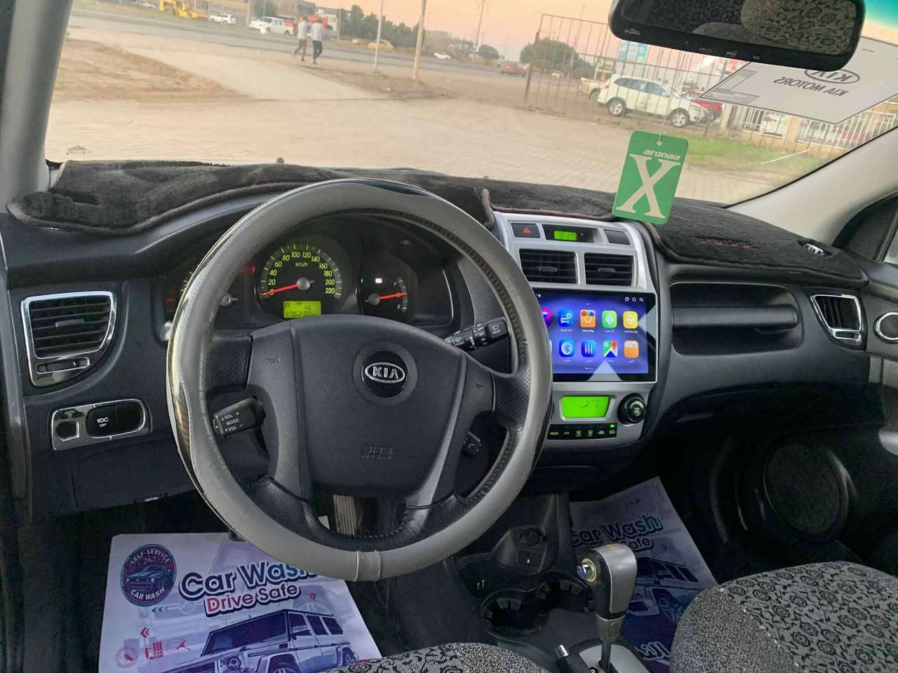 السلام عليكم للبيع كيا سبورتج موديل 2010 محرك ٢٠٠٠ جاهزه كير مكينه حداديه تبريد كفاله سياره جاهزه ماعوزه لو ربع كشن كهرباء مري شفط كامره شاشه سياره مكفوله من الحادث فقط البنيد والجاملغ راشيهن كلير بسبب للجراد بدون حادث مكفوله من الحادث والتبديل السعر ١١٨ وبيه مجال كلش بسيط حك الظيافه مكاني بابل المحاويل هاذه رقمي ***********
