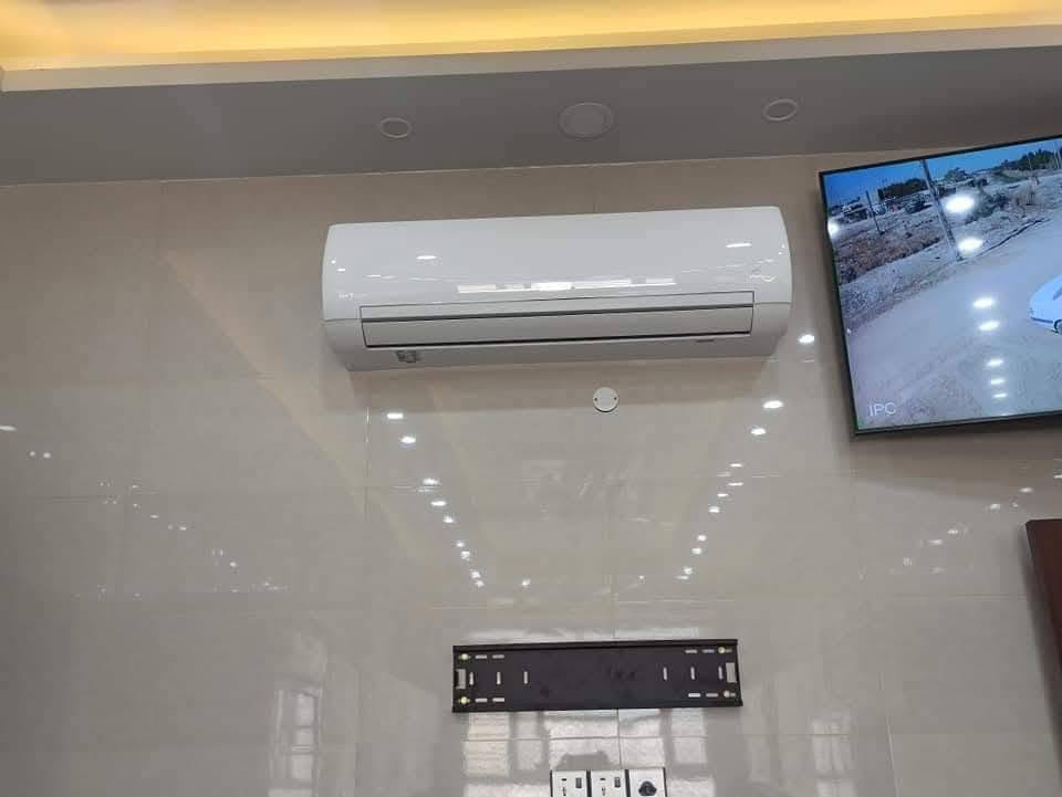 ورشة المهندس 
نصب السبلت الجداري  (40)
‎نصب السبلت الكنتوري  (60)
‎فتح السبلت الكنتوري(25)
‎فتح السبلت الجداري( 20)
‎ الستان الخارجي شراءه وعمله  (25) 
‎شحن نقص الغاز سبلت جداري  (35) 
‎شحن غاز كامل سبلت جداري  (50)
‎شحن نقص غاز سبلت كنتوري (45)
‎شحن غاز كامل سبلت كنتوري  (70)
‎كنديسر  (20)
‎تنظيف السبلت تنزيل وتفصيخ ( 40)
‎تنظيف السبلت موقعي (30) 
‎تنظيف السبلت الكنتوري (50)
‎الغاء العاكس وتحويله الى اقواس ولحيم مع غاز كامل (100)
‎قرص العاكس دورة والغاء التدفئة (30)
‎(25) تبديل ظفيرة الكمبريسر
‎الفحص فقط  (10)
‎https://wtsi.me/9647805734246
‎
‎                         ☎️ ***********    
‎                         ☎️ ***********
‎                         ☎️ ***********
‎                         ☎️ *********** 
‎
‎اتصل او راسلنة واتساب ودز موقعك واحنه نجيك الى باب البيت
‎‎ كربلاء, العراق
